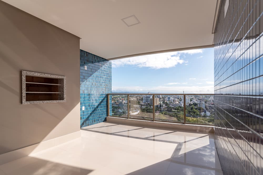 Piazza Castello — Apartamento Tipo
