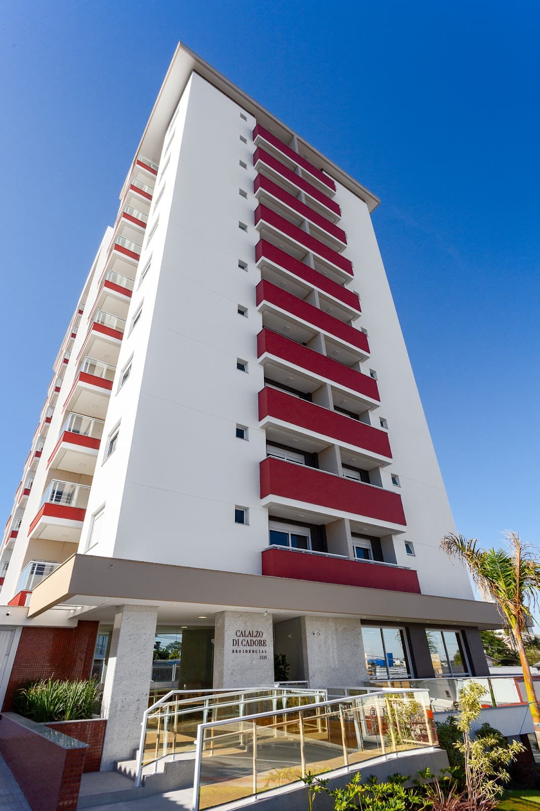 Fachada — Vista 3